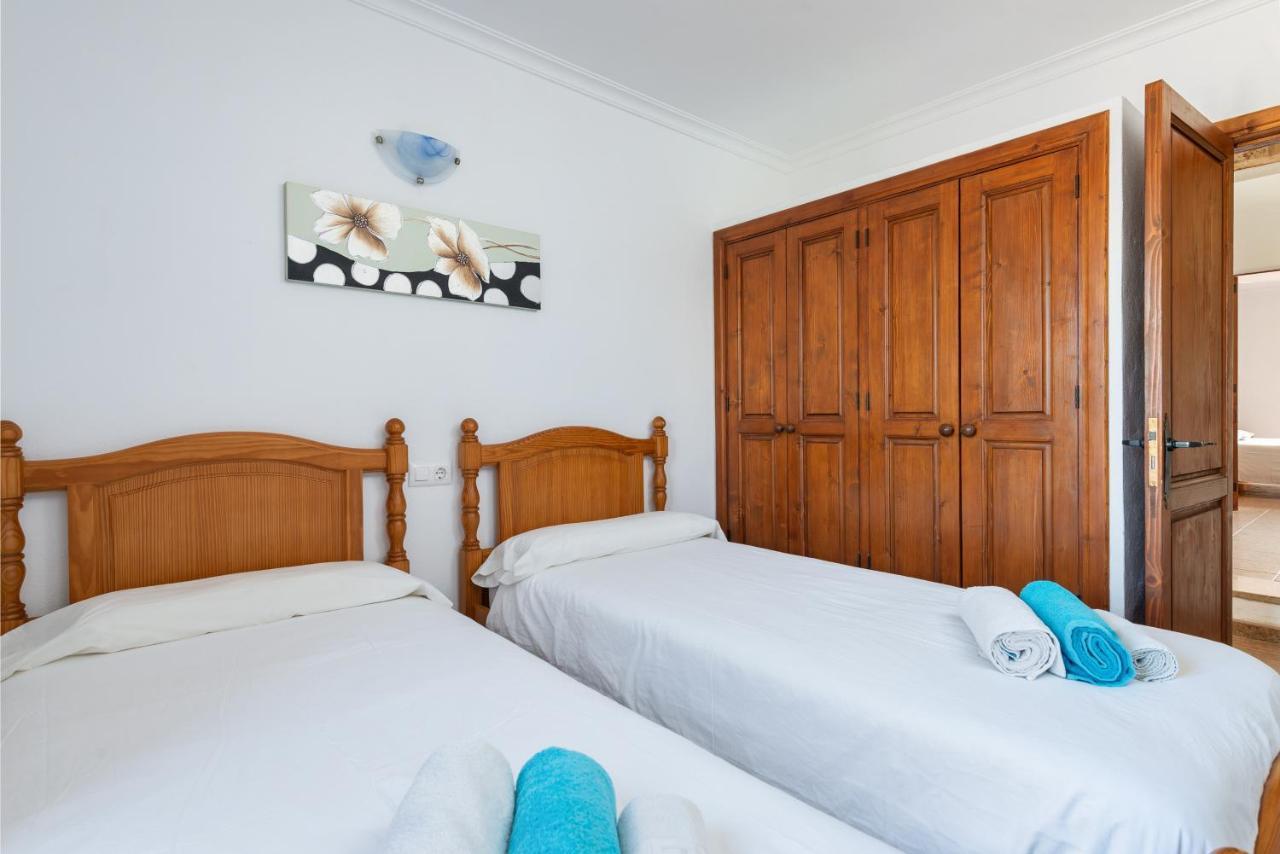 Villa Pou D,Ambroitx, Pool And Sea Views In Alcudia エクステリア 写真