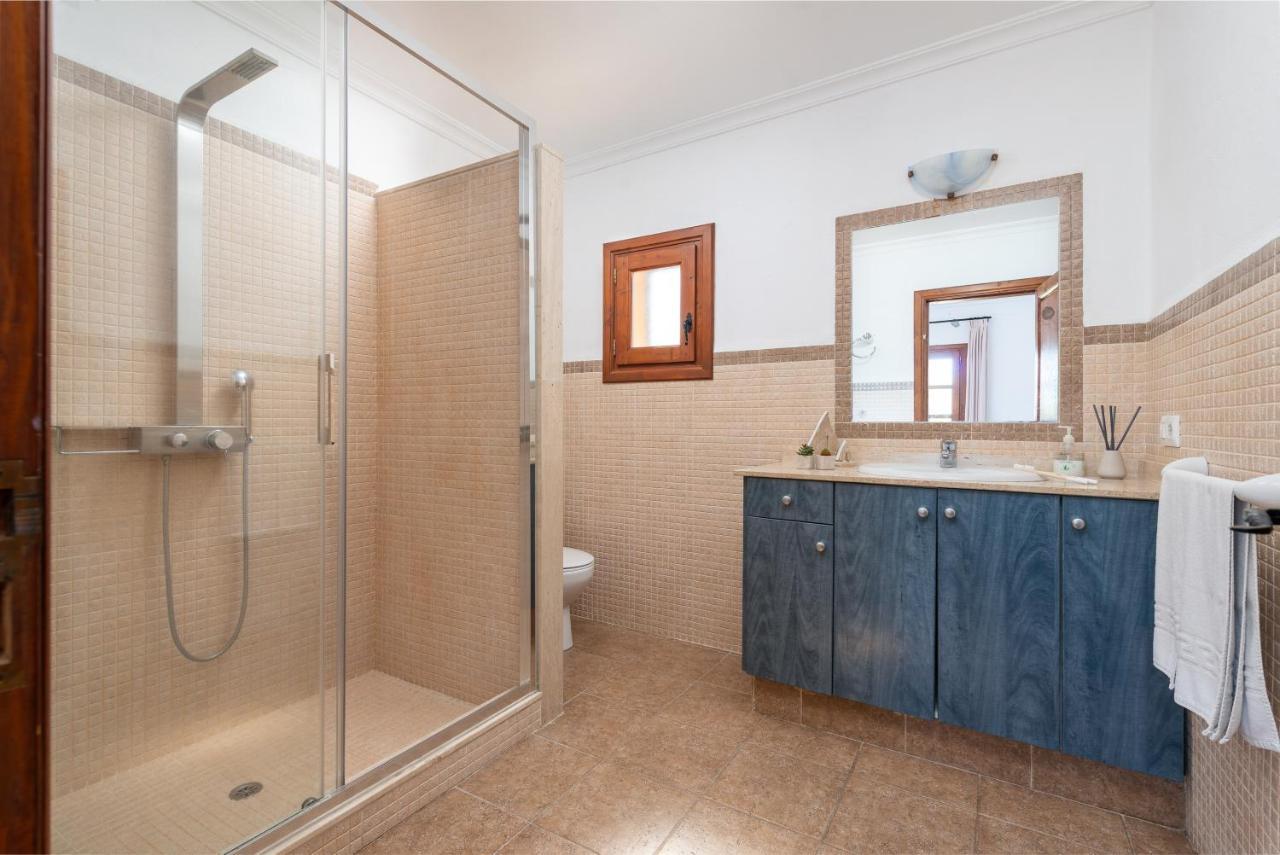 Villa Pou D,Ambroitx, Pool And Sea Views In Alcudia エクステリア 写真